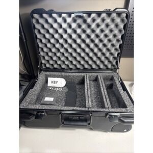 VTG Sudhaus Combo-Code 20" Black Hardshell Rolling Case Keys Combo EXCELLENT EUC